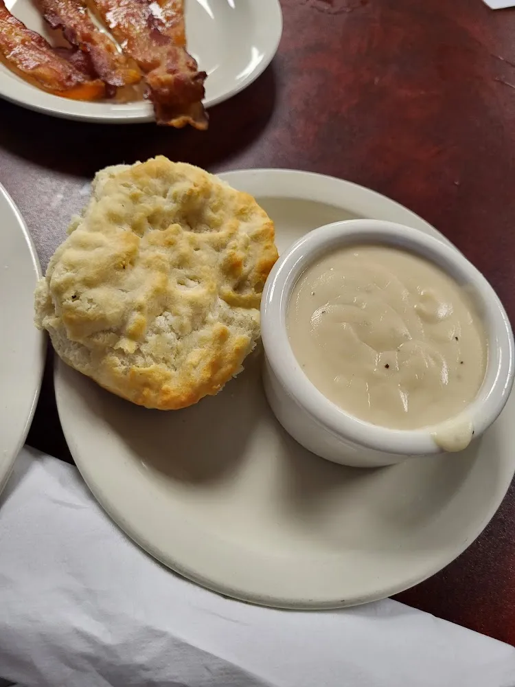Biscuit and Gravy
